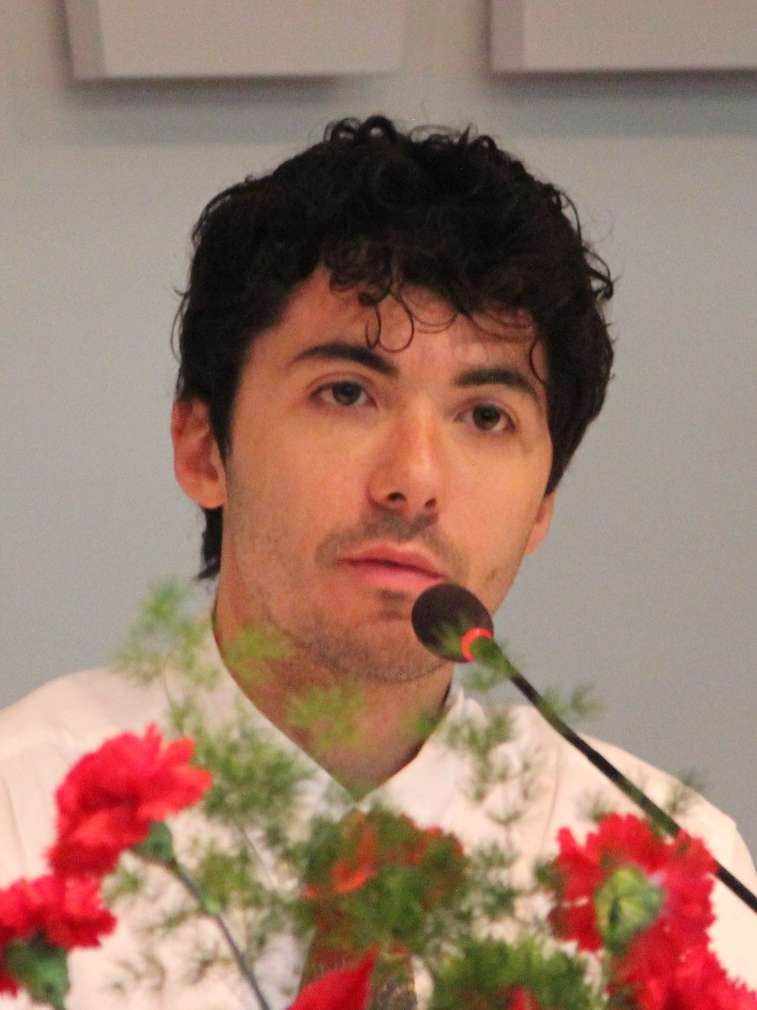 Fulminacci dopo Sanremo: il cantautore romano si confessa tra premi prestigiosi e riflessioni personali