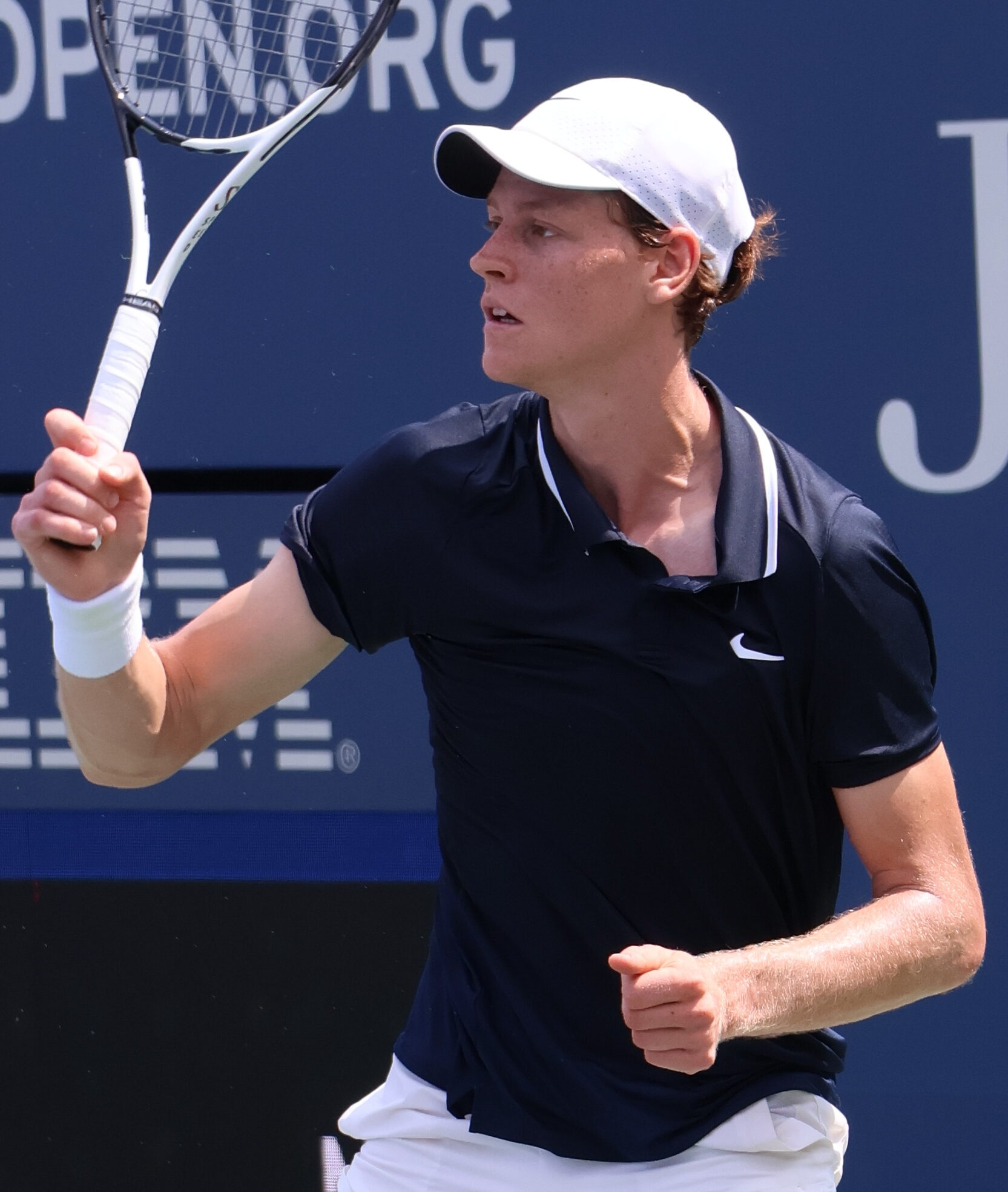 Finale Indian Wells: stasera Sinner sfida il russo Medvedev per il titolo nel deserto californiano