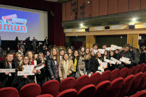 Il LICEO SENSALE ancora una volta alla conquista di IMUN, la simulazione ONU più grande d’Europa