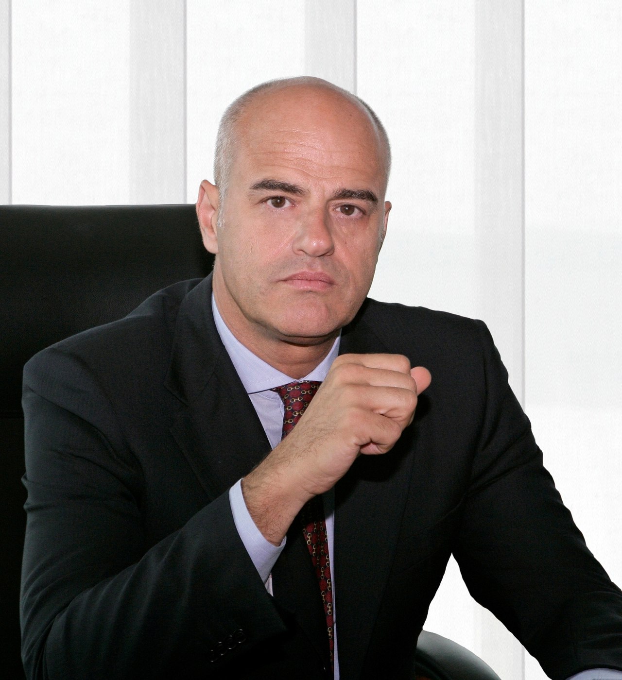 crisi Stretto Hormuz — Eni, l'AD Descalzi definisce la crisi dello Stretto di Hormuz evento senza precedenti