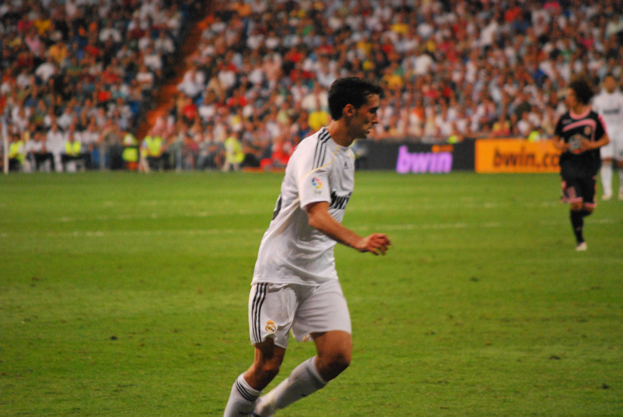 dichiarazioni Arbeloa Champions — Arbeloa contesta l'arbitraggio dopo l'eliminazione Champions del Real Madrid