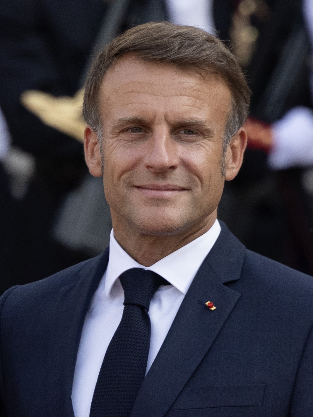 nuovi eurobond — Macron e Grecia uniti contro rimborso anticipato Recovery Fund