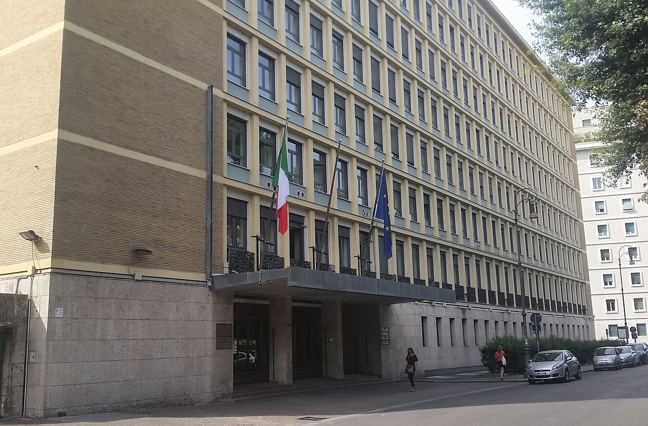 disciplina di bilancio — Corte dei Conti chiede rigore sui bilanci pubblici: priorità per difesa e sostegno economico