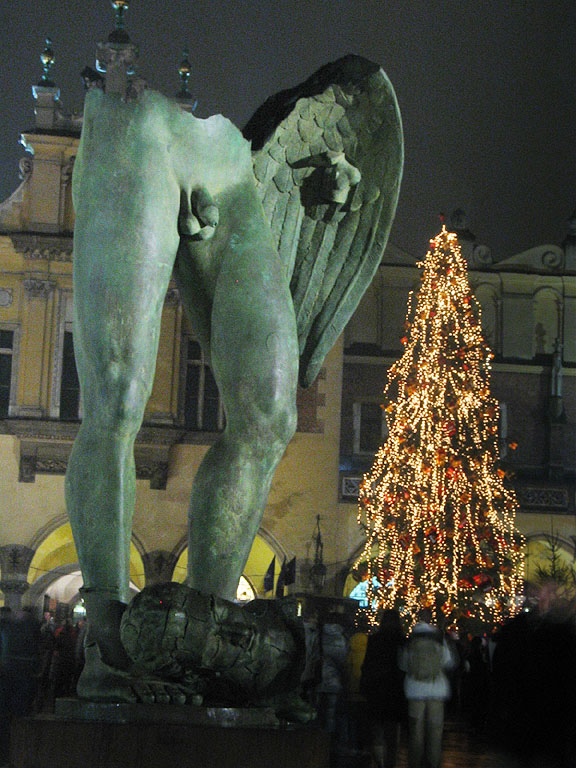 Mitoraj Roma: inaugurazione della Teldil Art Gallery con 39 sculture dell'artista polacco
