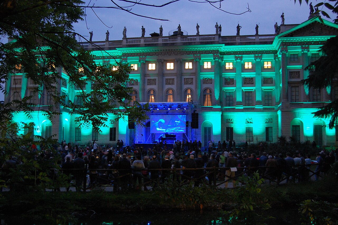 Piano City Milano 2025: tre giorni di musica dal vivo in oltre 140 location