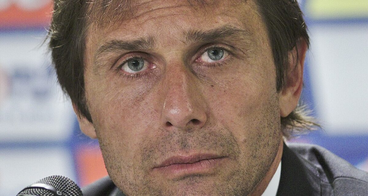 Conte lascia Napoli: addio dopo due anni