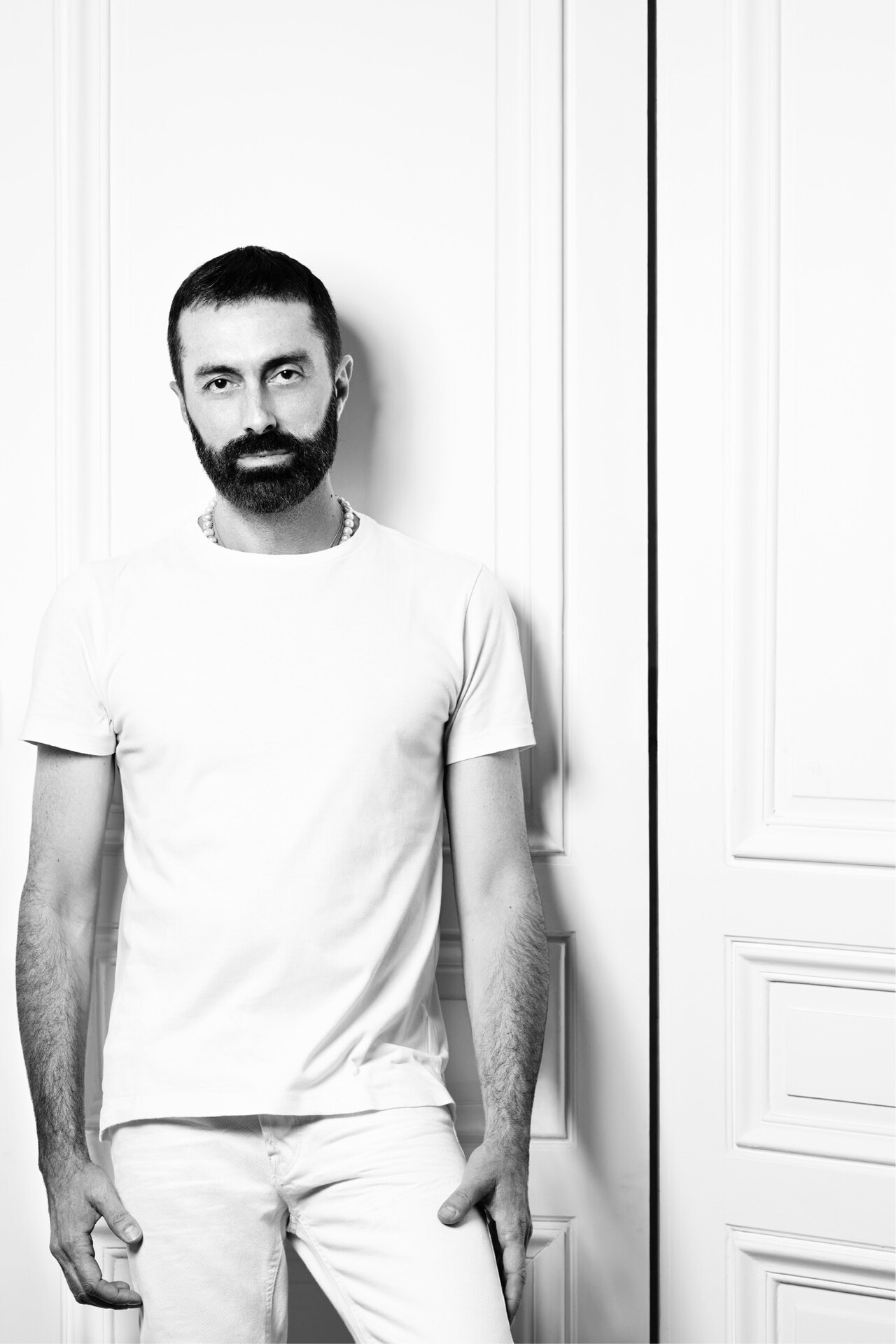 Giambattista Valli riacquista la proprietà della sua casa di moda