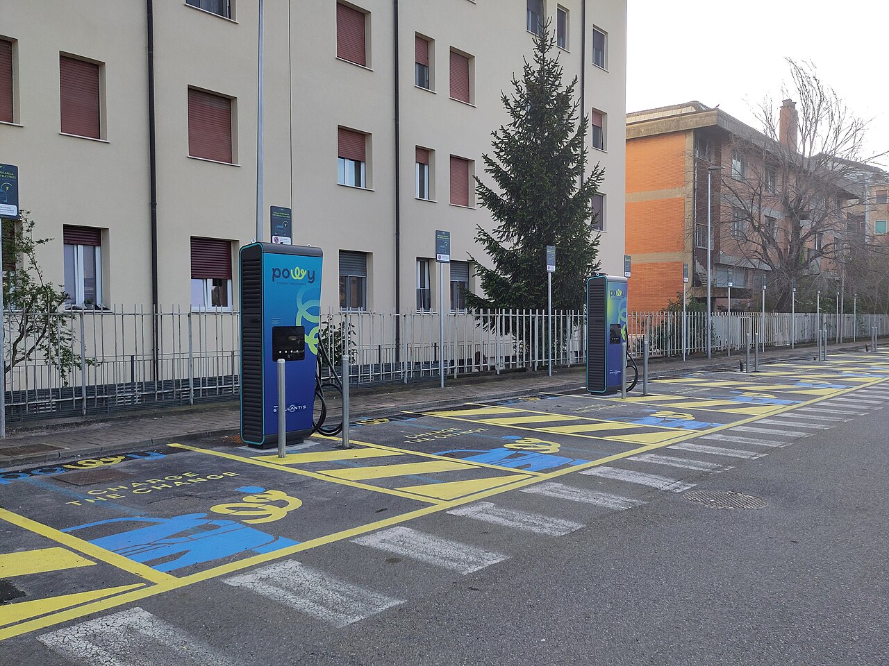 Stellantis investimenti 60 miliardi — Stellantis annuncia piano strategico da 60 miliardi per la transizione elettrica
