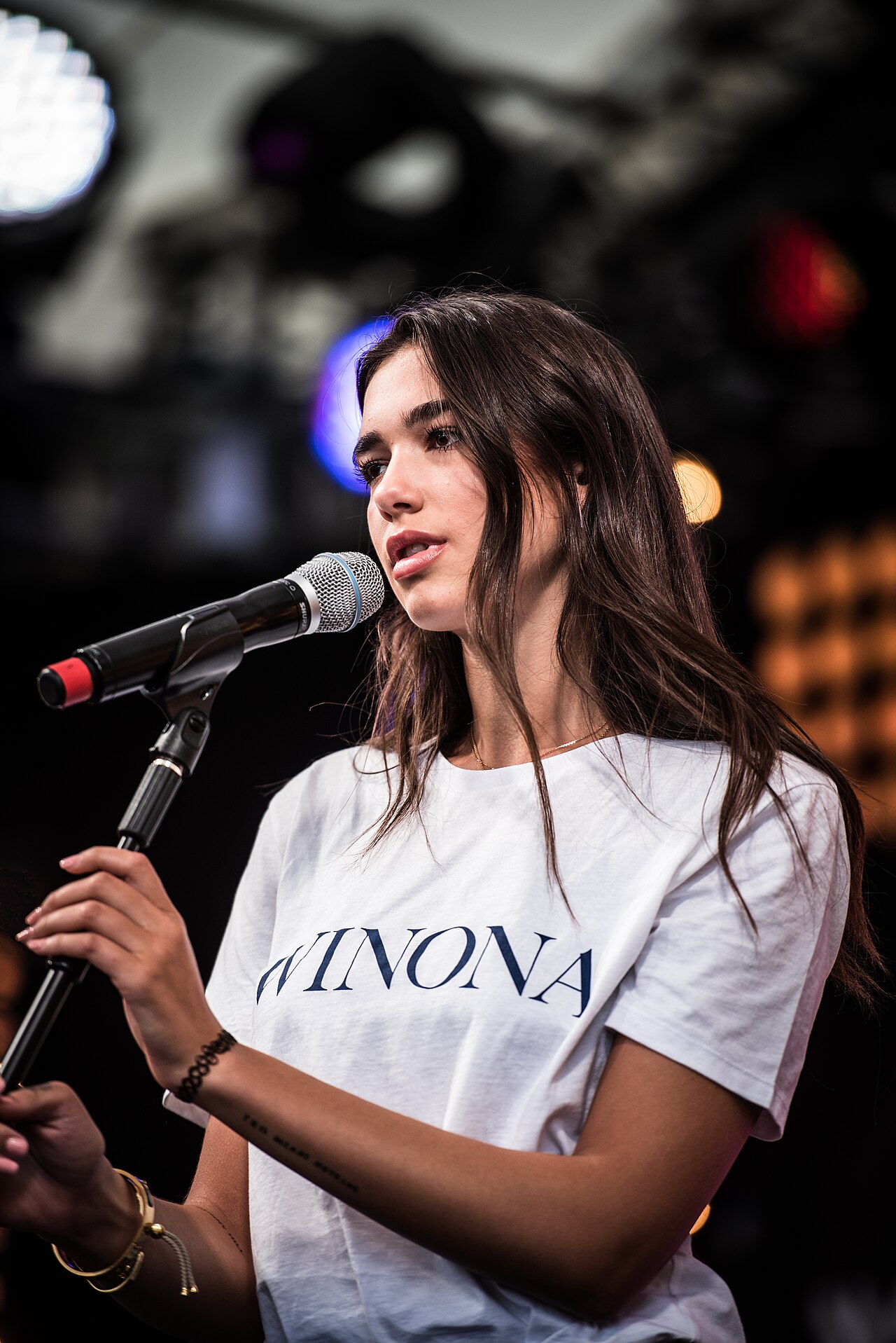 Matrimonio Dua Lipa-Turner: impatto economico siciliano da 268 milioni di euro