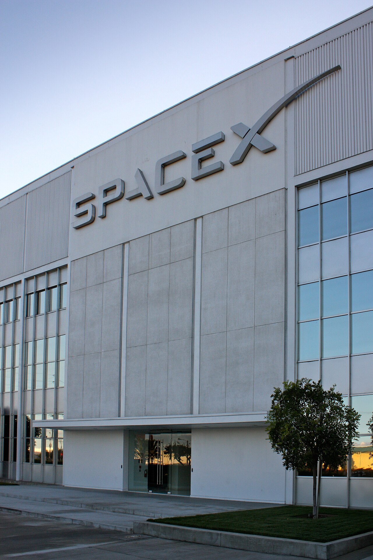 IPO SpaceX — SpaceX fa storia: IPO record da 75 miliardi di dollari su Nasdaq