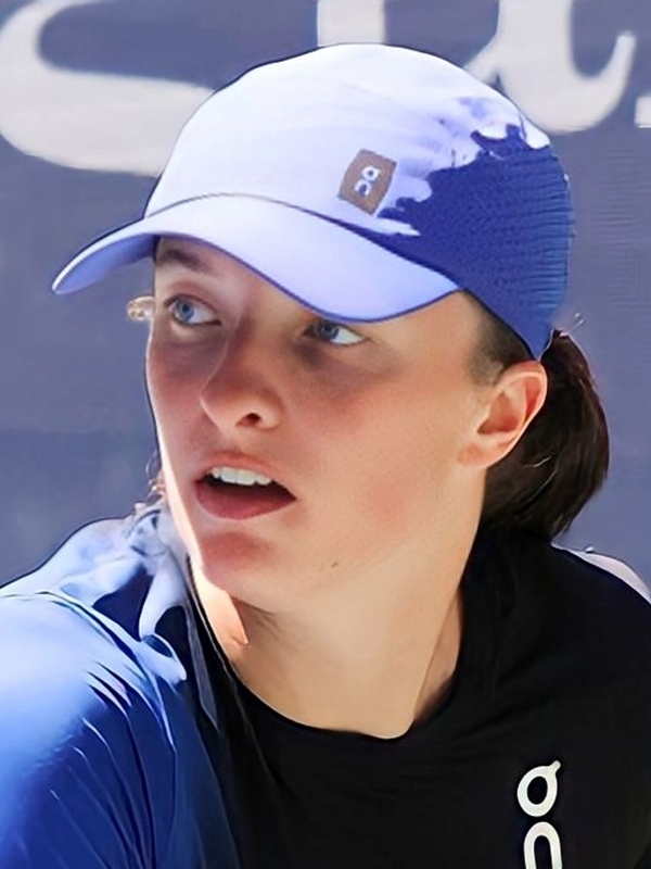 Us Open 2026 — Us Open, Swiatek senza affanni, Osaka soffre un set: Keys rimonta e passa