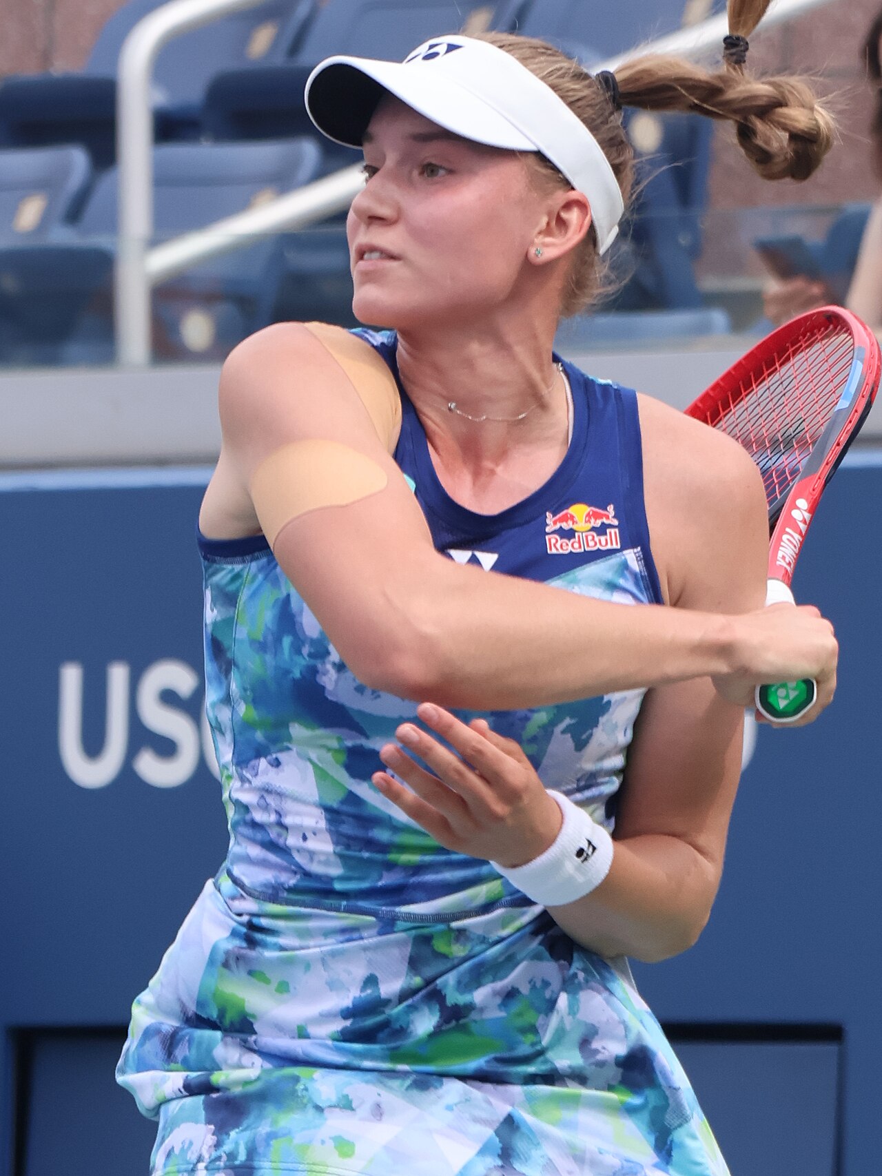 Us Open, Zheng ko: Rybakina conquista la vetta del ranking mondiale