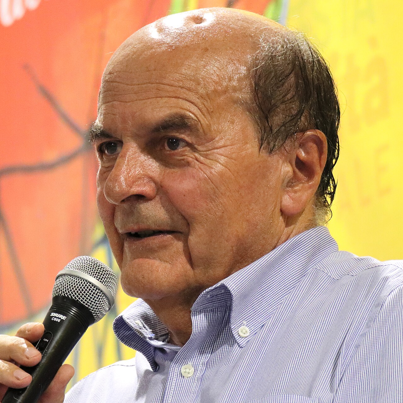 Bersani alla Festa del Fatto: no al riarmo al 5%, serve un programma essenziale