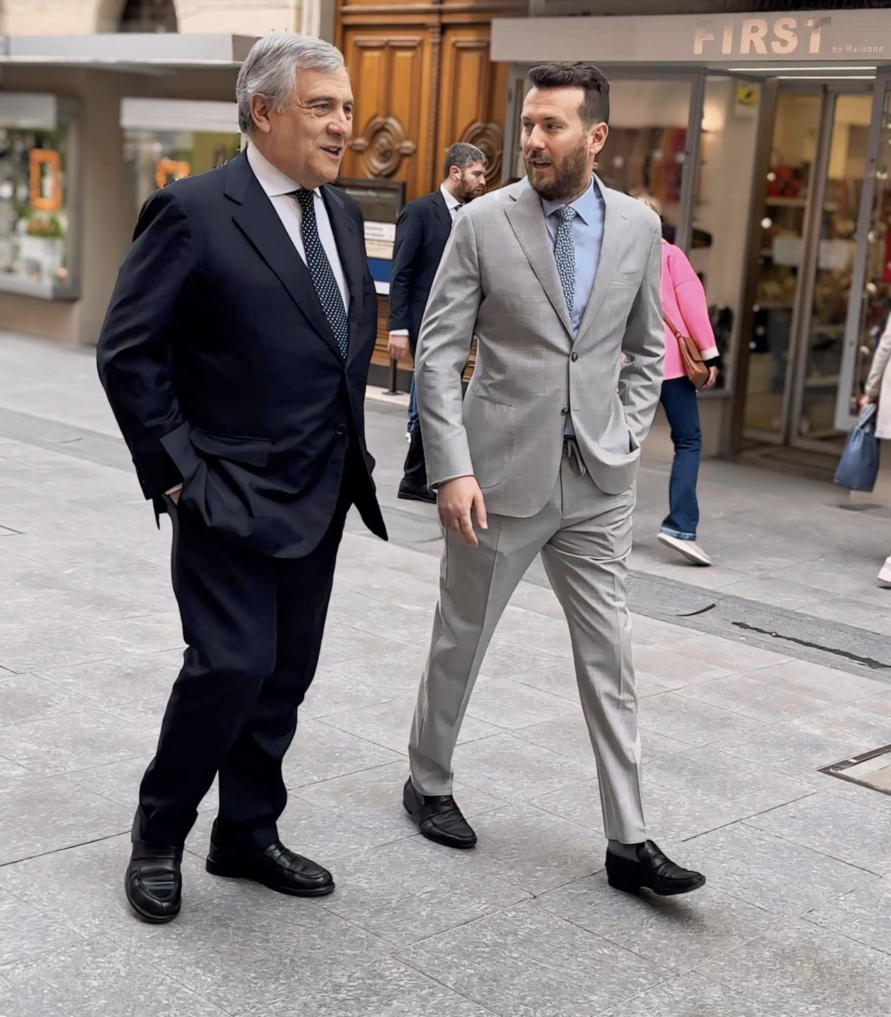 Tajani scuse alle donne dopo le polemiche sulla frase 'sposare una ragazza affidabile'