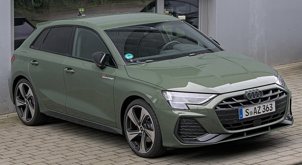 Nuova Audi A3: dopo 30 anni arriva la quarta serie, listino da 32.600 euro