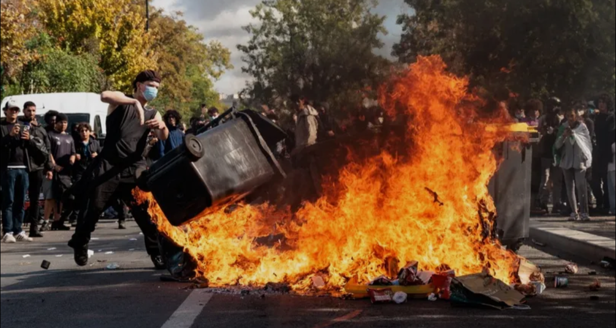 La Francia resta la patria della rivoluzione